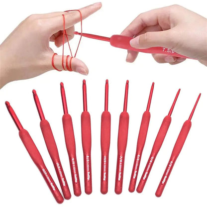 Red TPR Silicone Crochet Hooks with Aluminum Head Kit