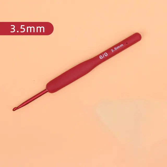 Red TPR Silicone Crochet Hooks with Aluminum Head Kit